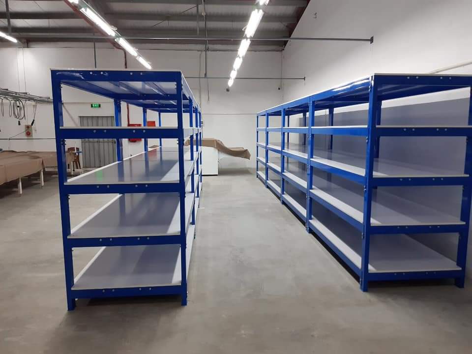 kệ để bán thành phẩm 02