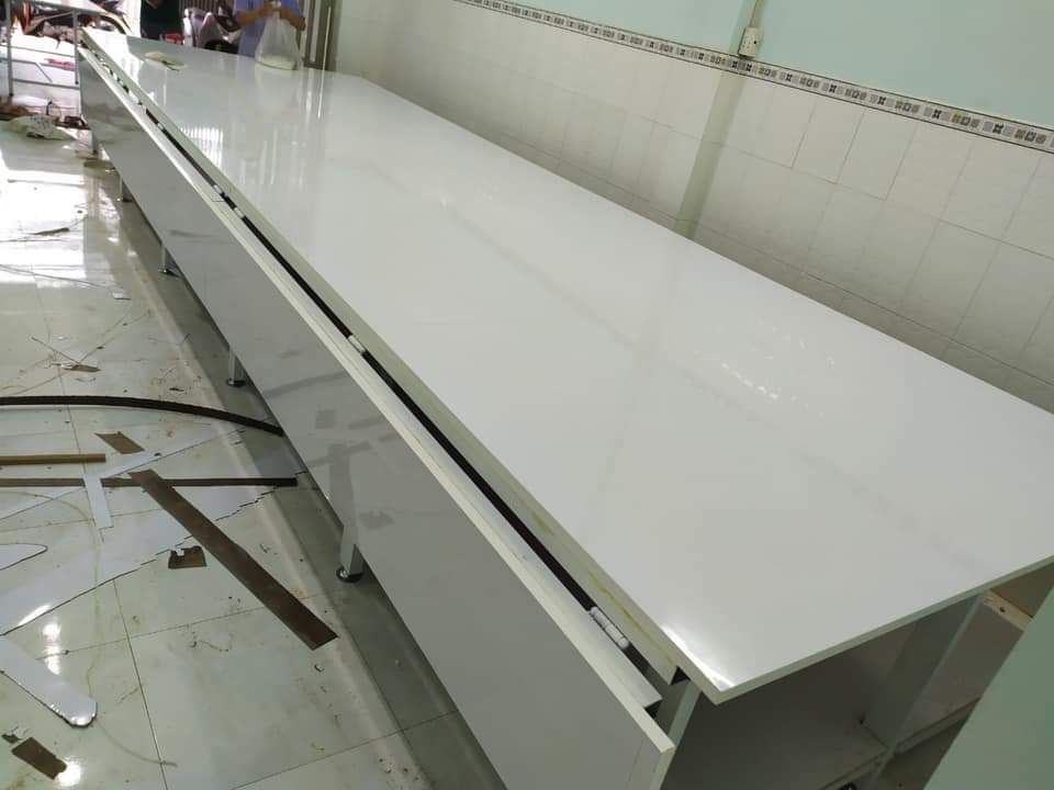 Bàn Cắt Vải Gập